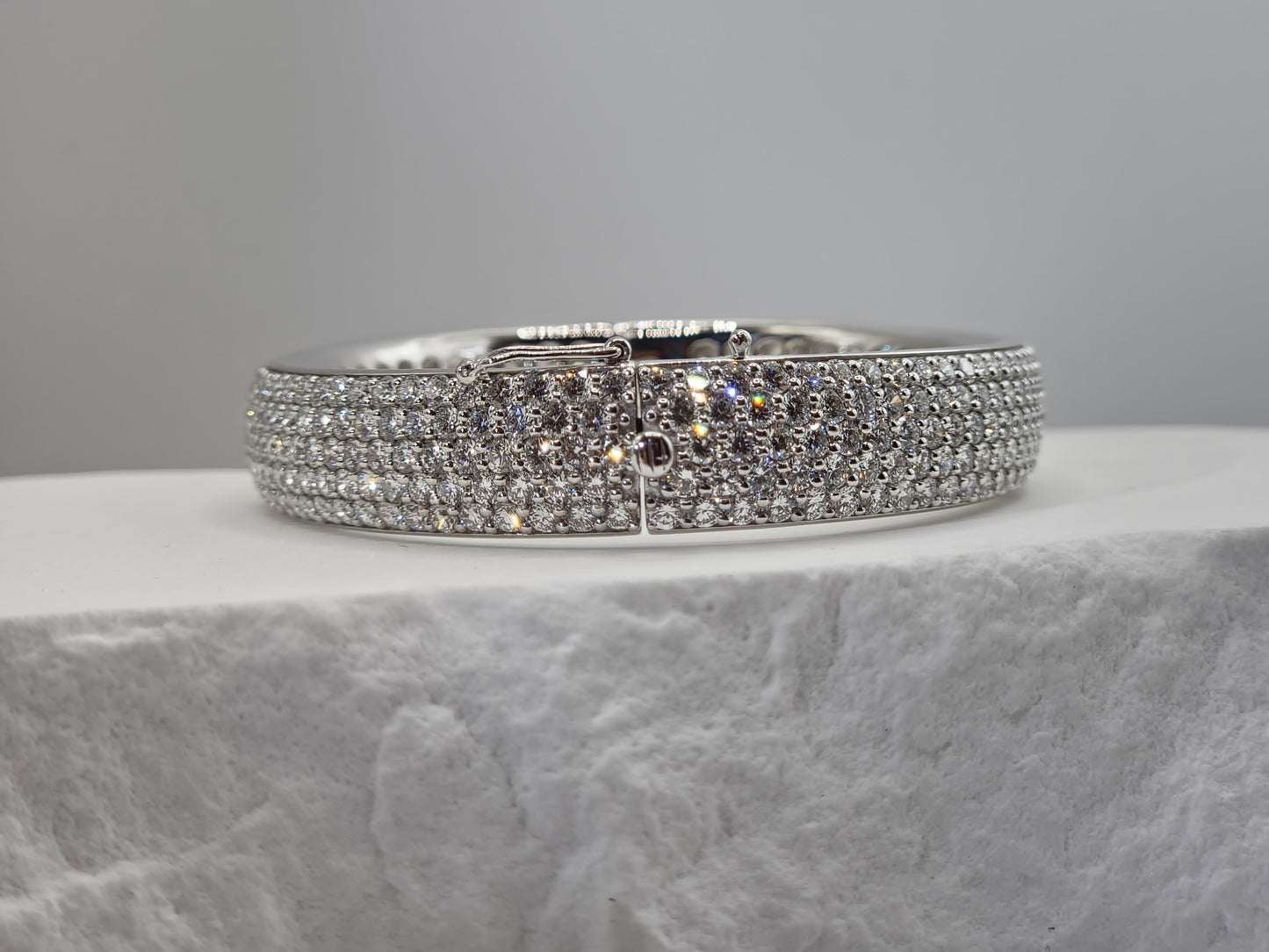 The Celebrity – 17+ carat XL Pave Bangle