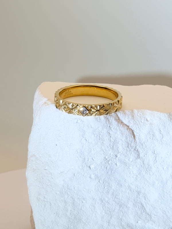 Geometric Diamond Ring